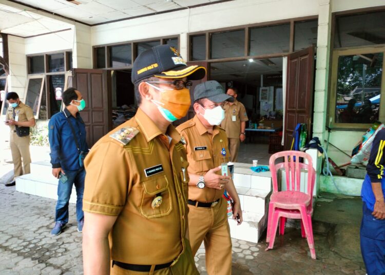 Bangun Dapur Umum Untuk Beri Makan Warga Isoman