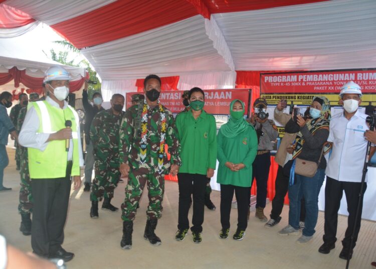 KASAD Kunjungi  Proyek Perumahan SBSN Di Yonkav 13/SL