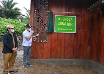 Bupati Paser Resmikan Rumah Ibadah Di Gunung Embun