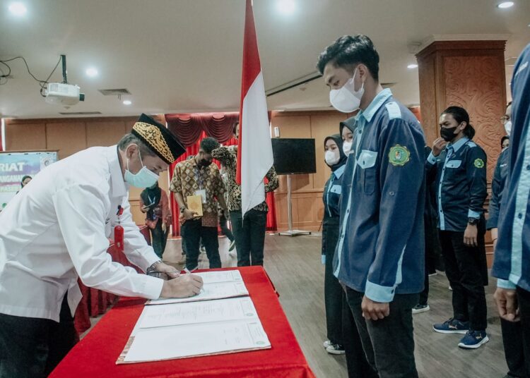 FKMKPPU Periode 2021-2022 Dilantik, Usman : Semoga Membantu Wujudkan Visi-Misi PPU