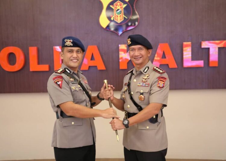 Dansat Brimob Polda Kaltim Resmi Berganti