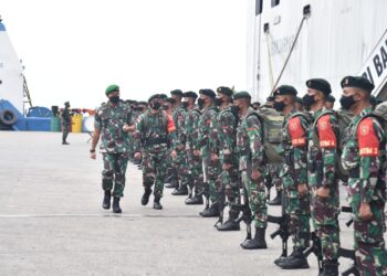 Pangdam VI/Mlw Pimpin Upacara Penyambutan Purna Tugas Satgas Yonif Raider 613/Raja Alam