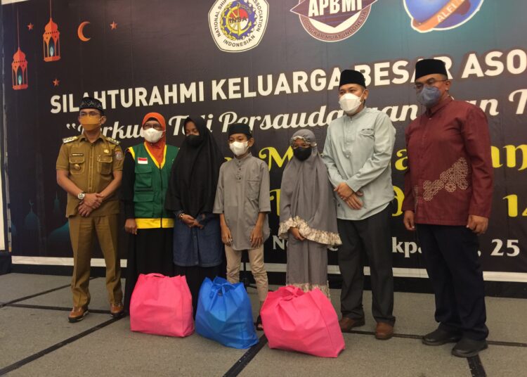 Pererat Silaturahmi, Asosiasi Maritim Balikpapan Santuni Anak Panti Asuhan