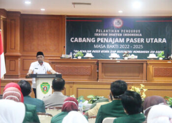 Jansje Grace Dilantik Jadi Ketua IDI Cabang PPU, Hamdam : IDI Harus Memberikan Kemajuan Dibidang Kesehatan