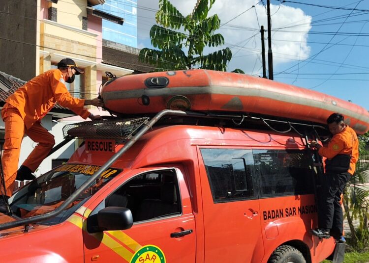 ABK Pengangkut Limbah Batu Bara Diduga Hilang di Perairan Handil Terusan, Tim SAR Lakukan Pencarian