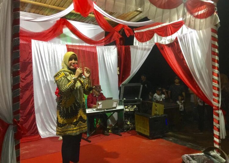 Suriani Bersama Warga RT 80 Meriahkan HUT RI Ke-77