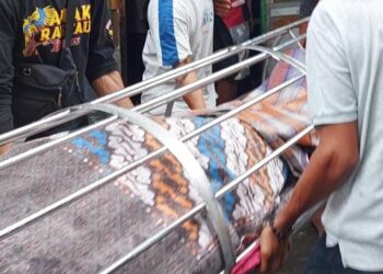 Istri Cekcok dengan Tetangga Gegara Jemuran, Suami Tewas Di Kamar Mandi