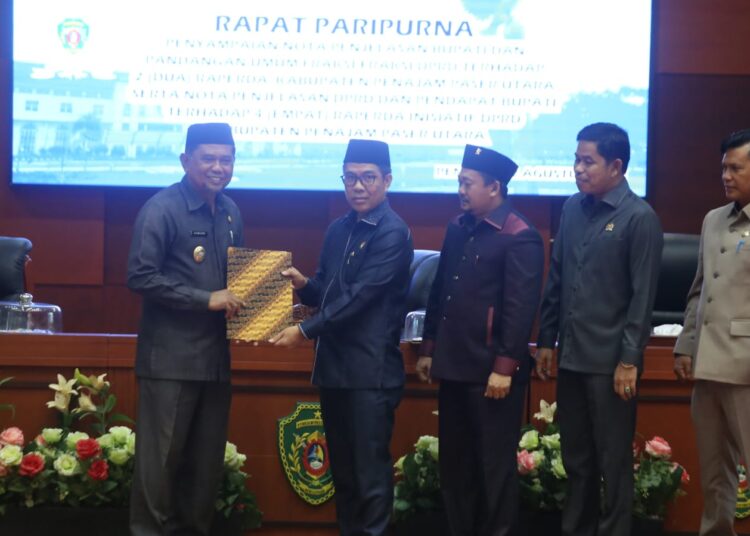 DPRD PPU Paripurnakan 6 Rancangan Peraturan Daerah