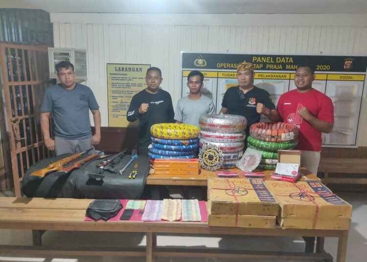 Perampok di Sebulu Kepergok Warga, Mobil dan Hasil Rampokan Ditinggal Kabur