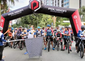 Rangkaian Anniversary ke-49 Blue Sky Hotel, 502 Pesepeda Ikuti Gowes Gaul