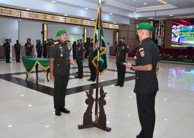 4 Pejabat Kodam Vl/Mulawarman Berganti