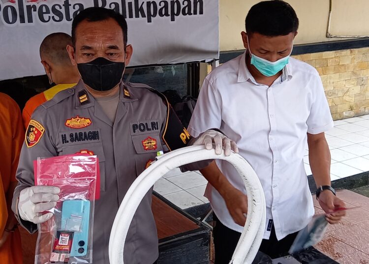 Kelabui Polisi, Sabu Disembunyikan Dalam Selang AC
