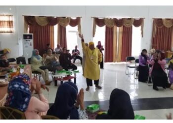 Tingkatkan Kapasitas Diri, DPPA Kutim dan DPRD Kutim Gelar Pelatihan Menjahit