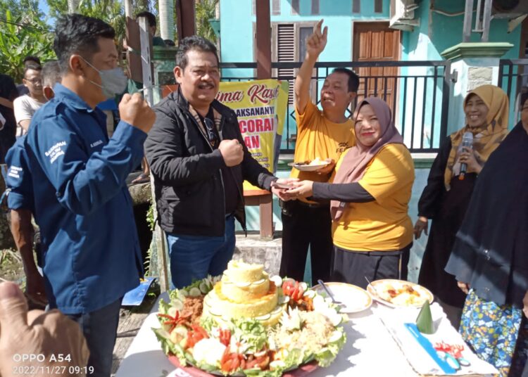 Abdulloh Resmikan Jalan Sabulusalam Asri Barokah