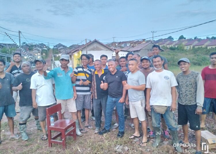 Subari Realisasikan Aspirasi Warga RT 80 Manggar