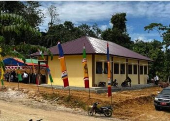 Hamdam Resmikan Sekolah Filial SDN 005 Penajam