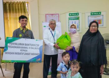 Kolaborasi Tingkatkan Gizi Warga Manggar, Pegadaian Dukung IZI Kaltim Salurkan 50 Paket Sembako