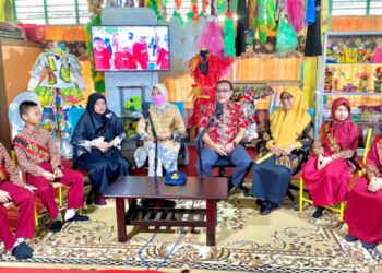 Tinjau Persiapan SDN 013 Penajam Sebagai Sekolah Ramah Anak