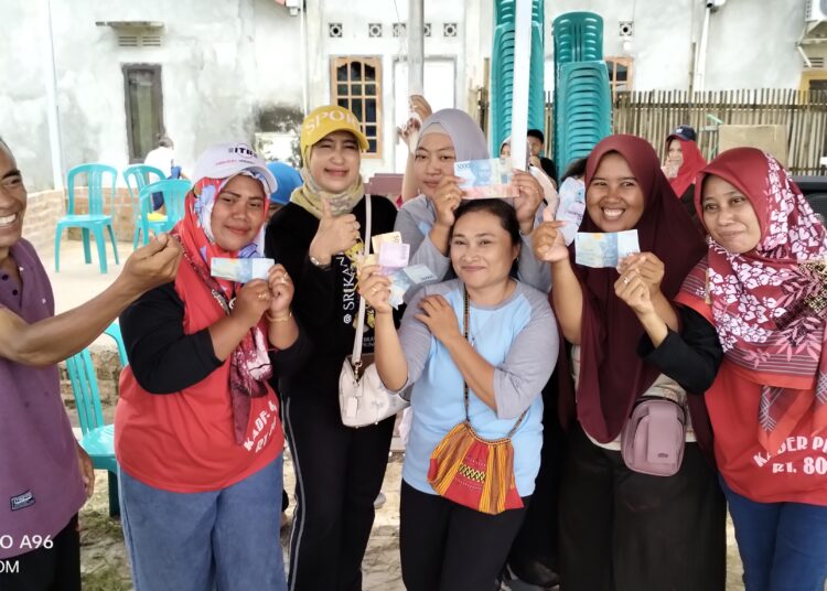 Ramai dan Seru ! Suriani Apresiasi Agenda Perlombaan Konstituenya di RT 80 Manggar