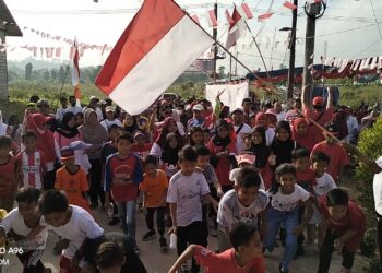 Puncak Perayaan HUT RI di RT 80 Ditutup Dengan Jalan Santai, Yosep : Kita Harus Bersatu Membangun Lingkungan
