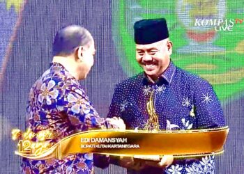 Mantap ! Inovasi DiSAPA Kukar Raih Penghargaan Dari Kompas TV