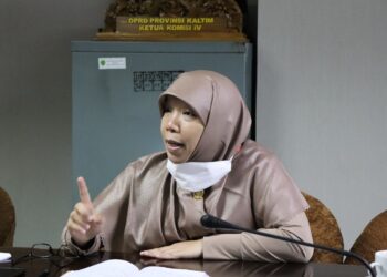 Bunda Fitri Ajak Wanita Kaltim Melek Politik