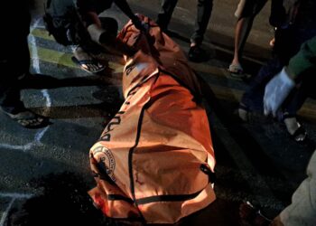 Mahasiswa di Balikpapan Tewas Usai Tabrak Truk Parkir