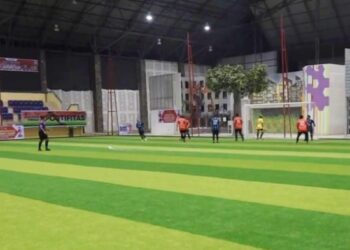 Tingkatkan Fasilitas, Dispora Kukar Percantik Lapangan Mini Soccer Tenggarong Seberang