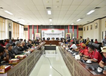 Komisi I DPRD Kaltim Mediasi Konflik Kelompok Tani Berau dengan PT. Berau Coal
