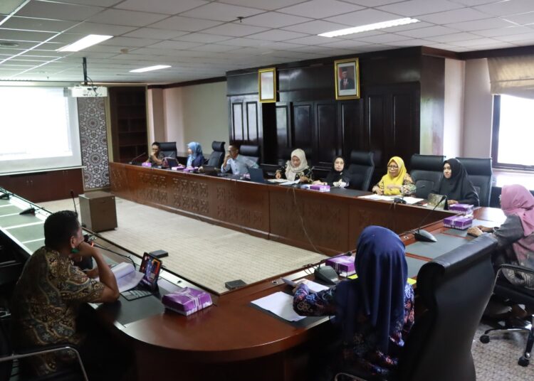 Komisi IV DPRD Kaltim Bahas Finalisasi Draft Perda PUG