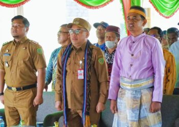 Lebih Dekat Dengan Warga, Makmur Hadiri Syukuran Hari Jadi Desa Telemow Sepaku