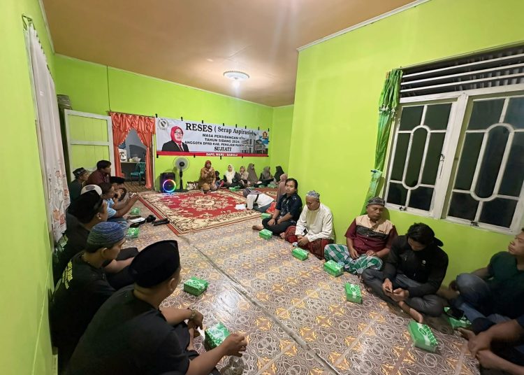 Sujiati Terus Prioritaskan Jalan Usaha Tani Serta Irigasi di Babulu