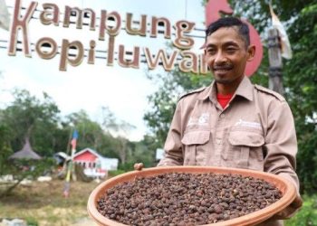 Menikmati Keindahan Alam di Wisata Kampung Kopi Luwak Kaltim