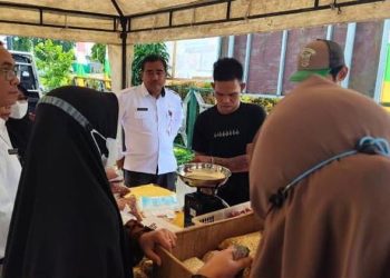 Tekan Inflasi dan Stabilkan Harga Jelang Idul Fitri, DKP PPU Gelar Pasar Murah