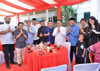 Rendi Sapa Warga Pesisir di Momen IdulFitri 2024