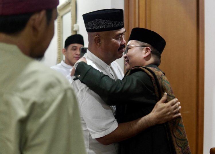 Pererat Silahturahmi, Rendi Solihin Sambangi Bupati Edi Damansyah