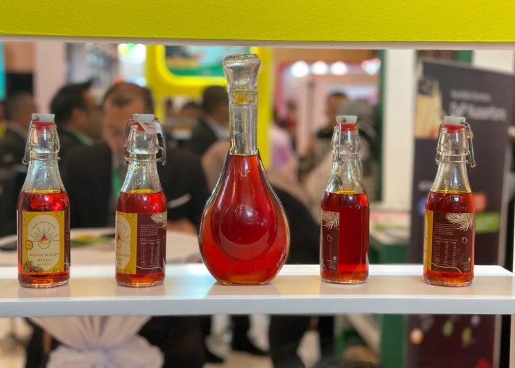 Kelekat Akan Memproduksi Penghasil Minyak Makan Merah