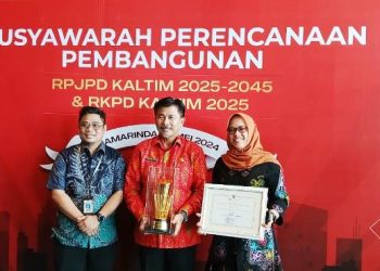Kukar Kembali Sabet Penghargaan Pembangunan Daerah