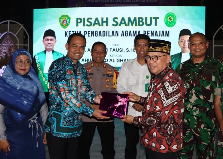 Makmur Hadiri Pisah Sambut Ketua Pengadilan Agama PPU