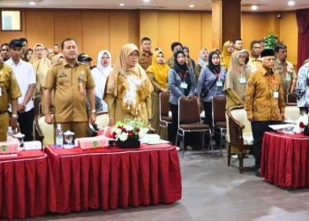 DPMPTSP PPU Sosialisasikan Standar Pelayanan dan Standar Operasional Prosedur Pelayanan Perizinan dan Non Perizinan