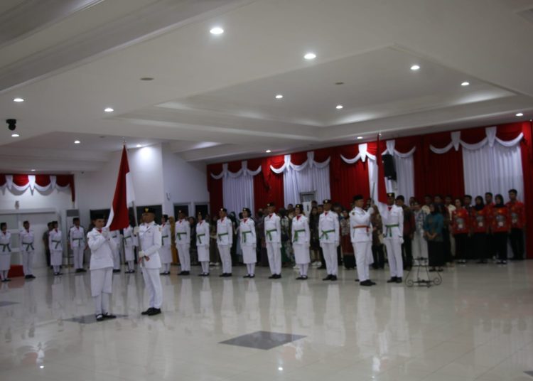 Wali Kota Balikpapan Kukuhkan 39 Anggota Paskibraka HUT RI Ke-79