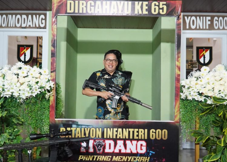 Hadiri Tasyakuran HUT Ke-65 Batalyon Infanteri 600/Modang, Makmur Beri Apresiasi Seluruh Anggota