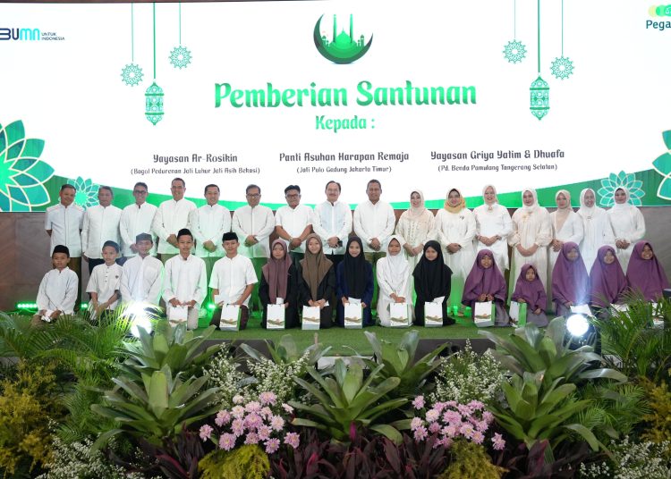 Insan Pegadaian Peringati Maulid Nabi dengan Shalawat dan Santunan