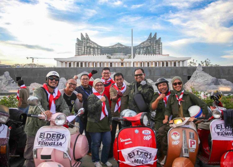 Zainal Riding Vespa Listrik ke IKN, Dukung Transformasi Energi Hijau
