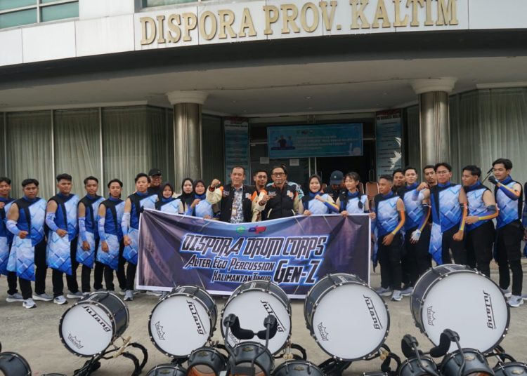 Dispora Kaltim Lepas Drum Corps Menuju Piala Raja Hamengkubuwono X
