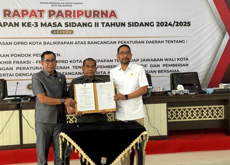 DPRD Balikpapan Sahkan Raperda Insentif dan Kemudahan Investasi