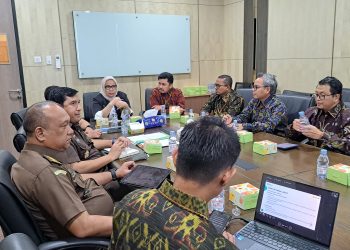 PLN UIP KLT Laporkan Capaian Proyek Kelistrikan Kalsel ke Kejagung
