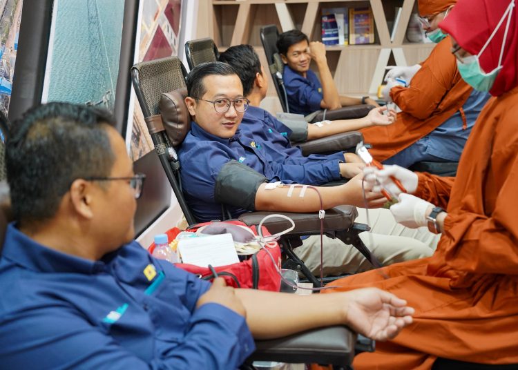 PLN UIP KLT Gelar Donor Darah Peringati Bulan K3 Nasional