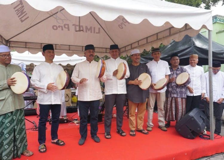 Camat Tenggarong Pastikan Pasar Ramadan Berjalan Lancar dan Berdayakan UMKM