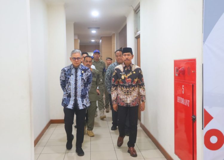 Abdul Waris Muin Imbau Pegawai Pemkab PPU Hentikan Kerja 30 Menit Sebelum Azan